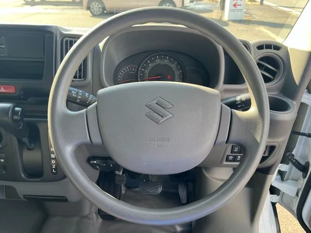 エブリイバン(スズキ)の車両写真