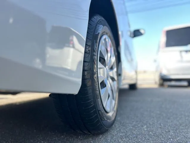 ヴォクシー(トヨタ)の車両写真