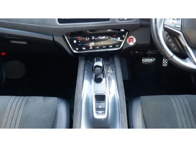 ヴェゼル ハイブリッド(ホンダ)の車両写真