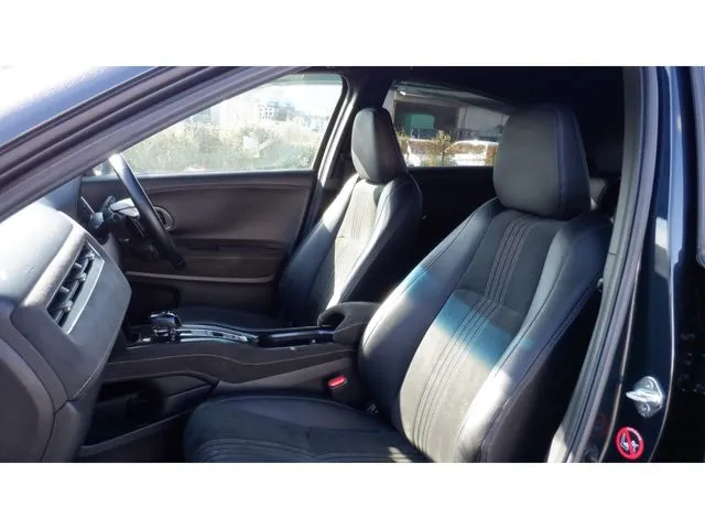 ヴェゼル ハイブリッド(ホンダ)の車両写真