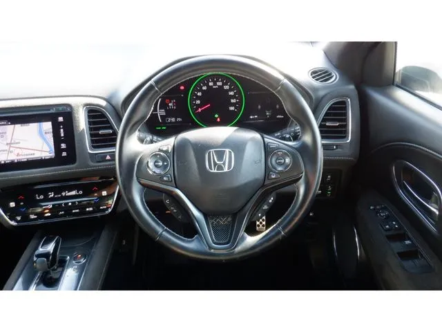 ヴェゼル ハイブリッド(ホンダ)の車両写真