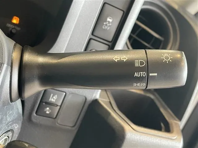 トヨタ プロボックスバン 2WD