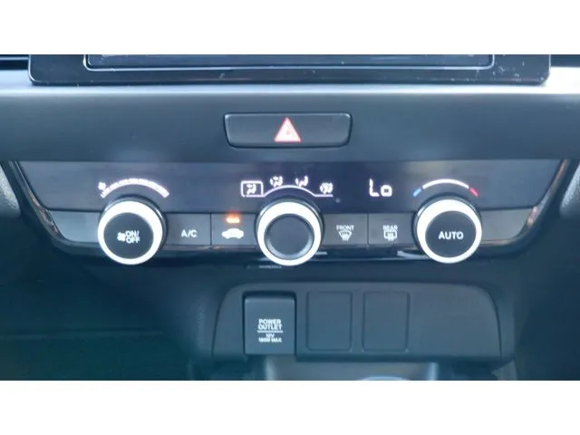 フィット e:HEV(ホンダ)の車両写真