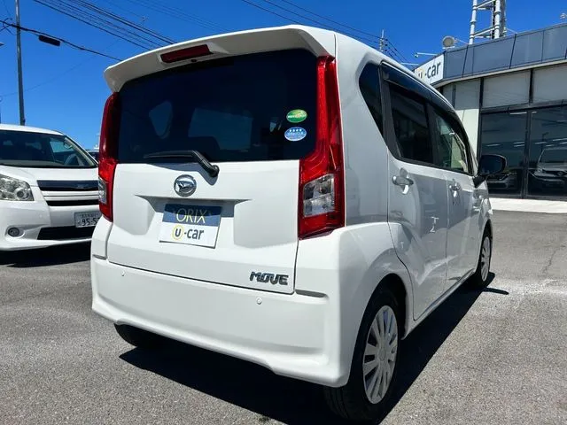 ムーヴ(ダイハツ)の車両写真