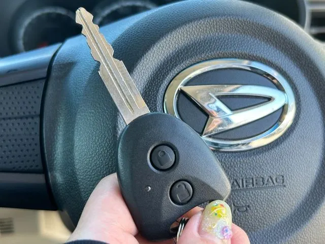 ムーヴ(ダイハツ)の車両写真