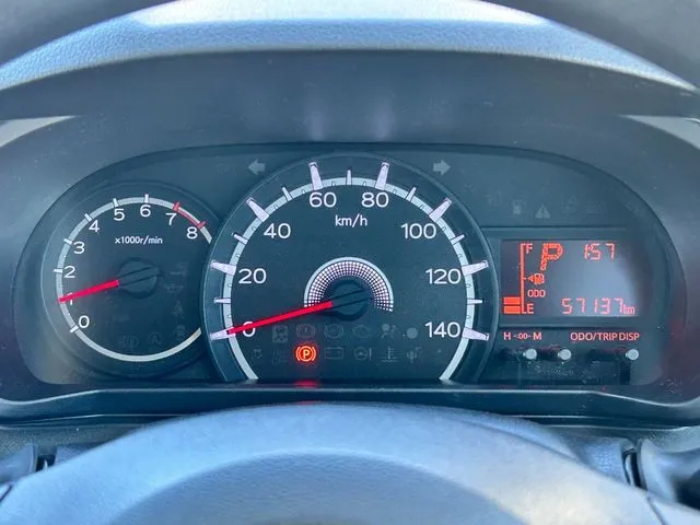 ムーヴ(ダイハツ)の車両写真