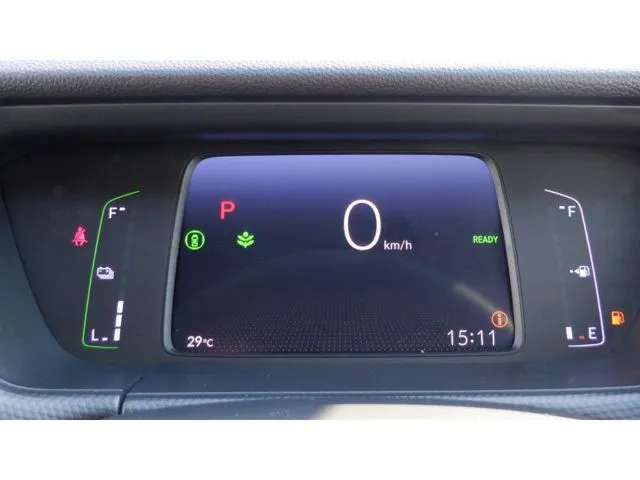 フィット e:HEV(ホンダ)の車両写真