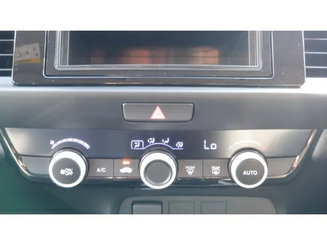 フィット e:HEV(ホンダ)の車両写真