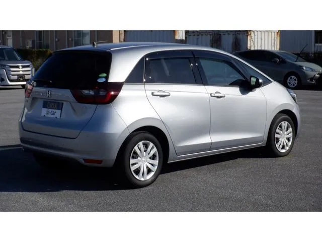 フィット e:HEV(ホンダ)の車両写真
