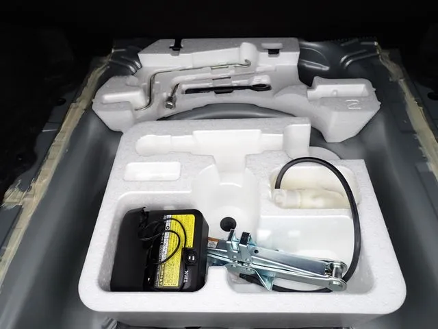 カローラアクシオ(トヨタ)の車両写真