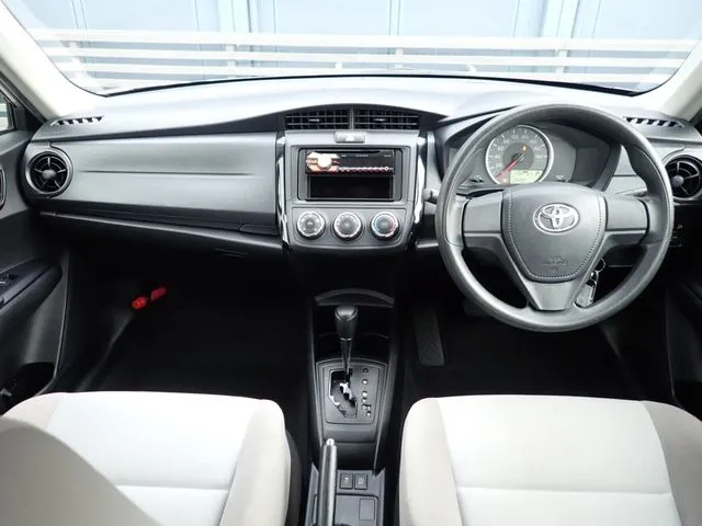 カローラアクシオ(トヨタ)の車両写真