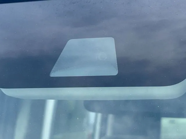 N BOX(ホンダ)の車両写真