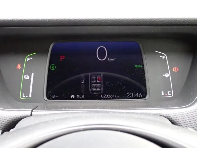 フィット　ｅ：ＨＥＶ（ホンダ）の車両写真