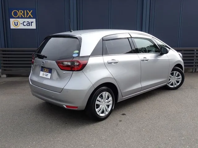 フィット　ｅ：ＨＥＶ（ホンダ）の車両写真