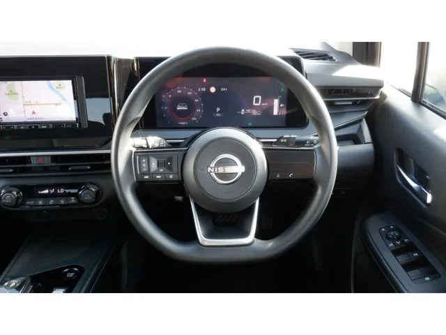 ニッサン　ノート