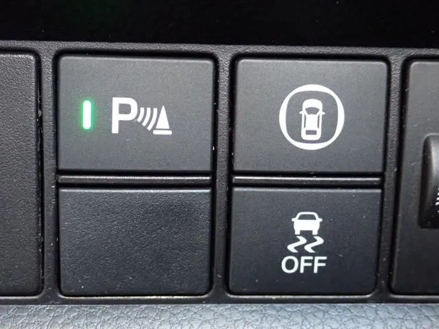 フィット e:HEV(ホンダ)の車両写真