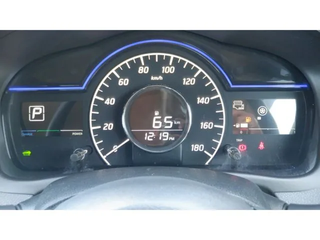 ノート(ニッサン)の車両写真