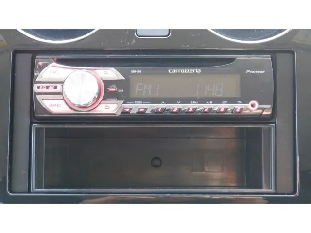 ノート(ニッサン)の車両写真