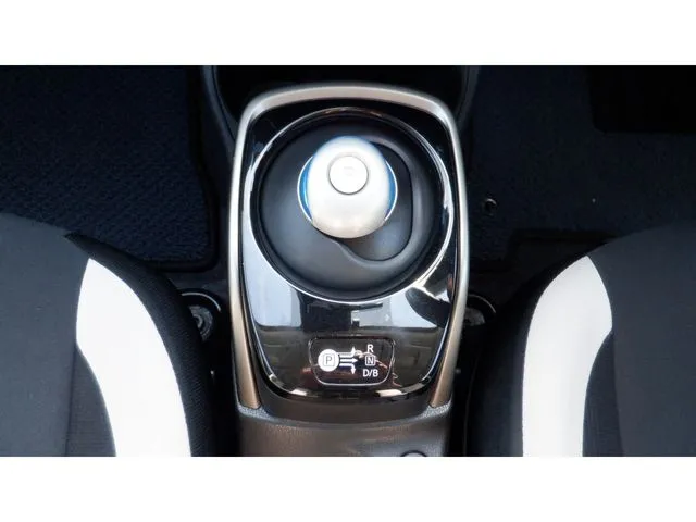 ノート(ニッサン)の車両写真