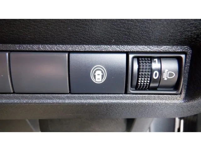 ノート(ニッサン)の車両写真