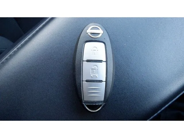 ノート(ニッサン)の車両写真