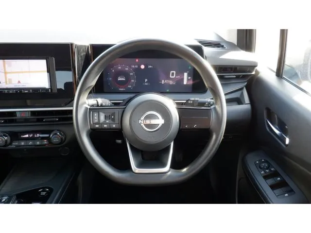 ノート(ニッサン)の車両写真