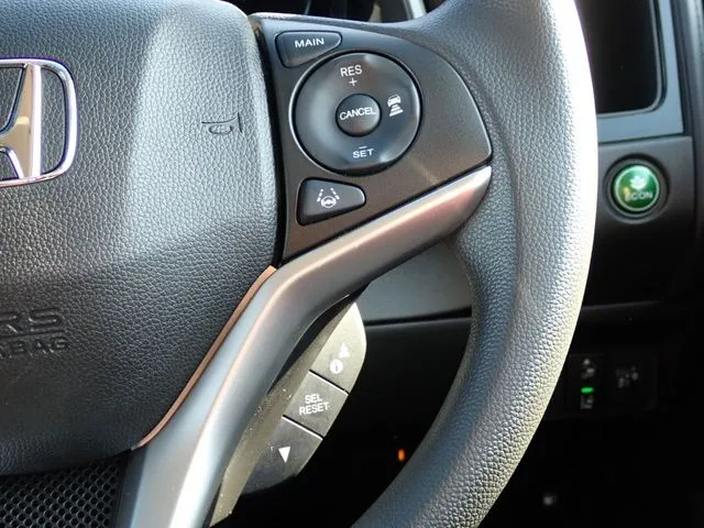 シャトル ハイブリッド(ホンダ)の車両写真