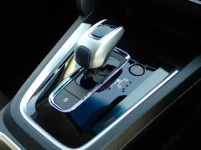 シャトル ハイブリッド(ホンダ)の車両写真