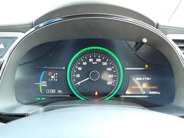 シャトル ハイブリッド(ホンダ)の車両写真