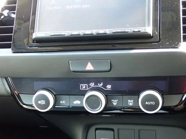 フィット e:HEV(ホンダ)の車両写真