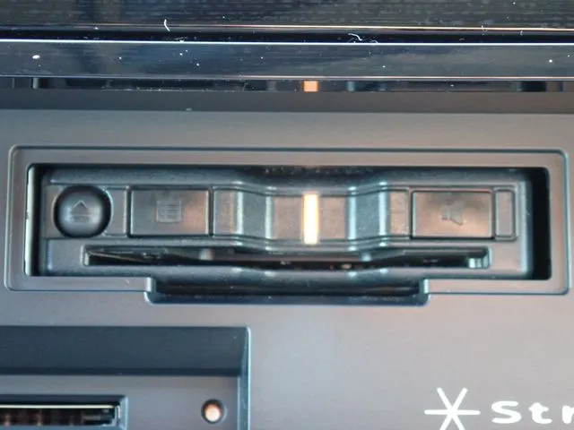 フィット e:HEV(ホンダ)の車両写真