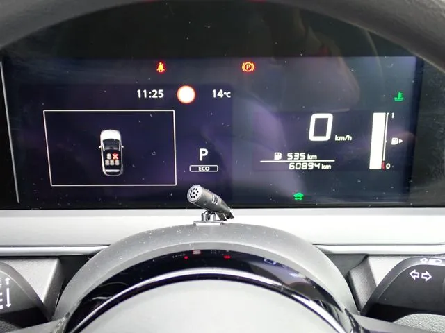 ノート(ニッサン)の車両写真