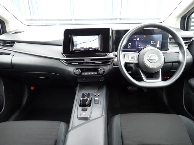 ノート(ニッサン)の車両写真