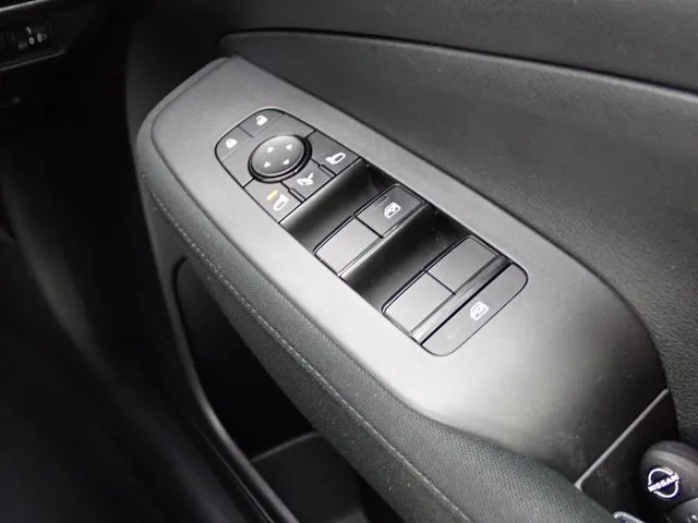 ノート(ニッサン)の車両写真