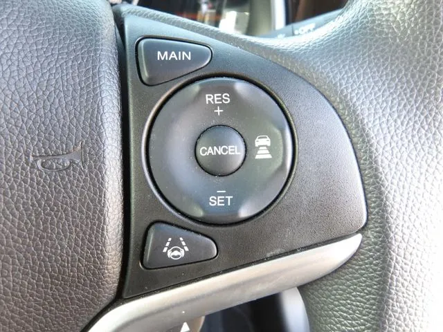 シャトル ハイブリッド(ホンダ)の車両写真