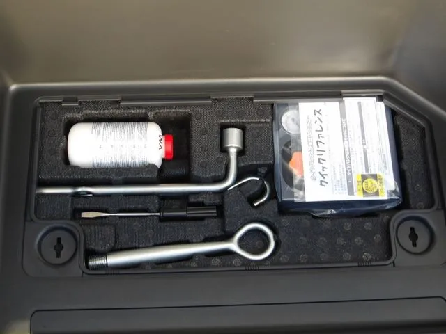 シャトル ハイブリッド(ホンダ)の車両写真