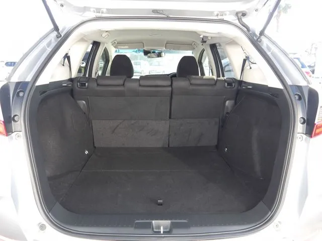 シャトル ハイブリッド(ホンダ)の車両写真