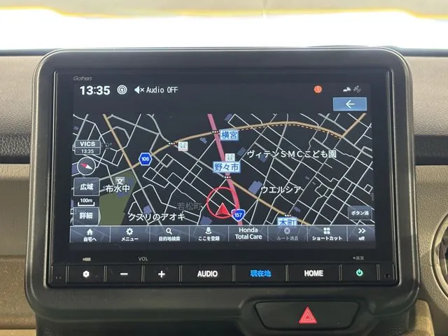 N BOX(ホンダ)の車両写真