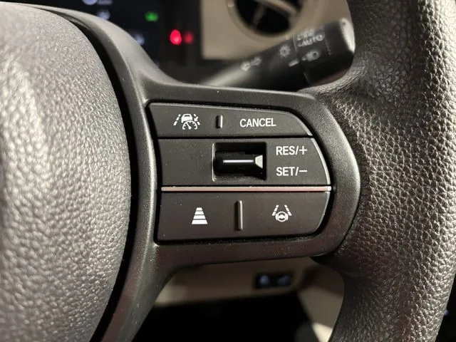 N BOX(ホンダ)の車両写真