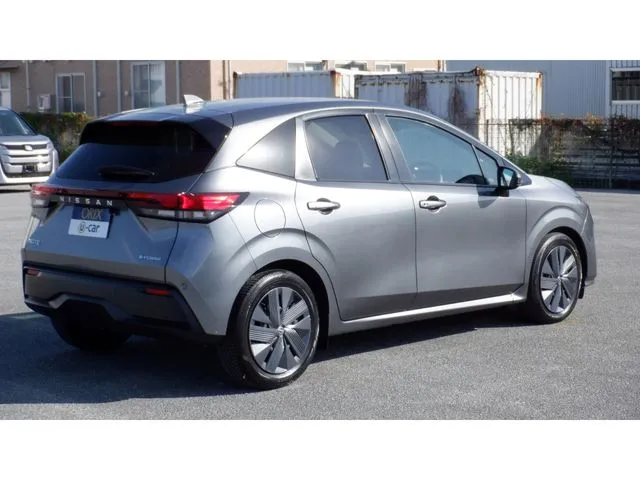 ノート(ニッサン)の車両写真