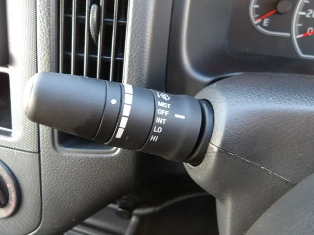 NV150 AD 2WD(ニッサン)の車両写真