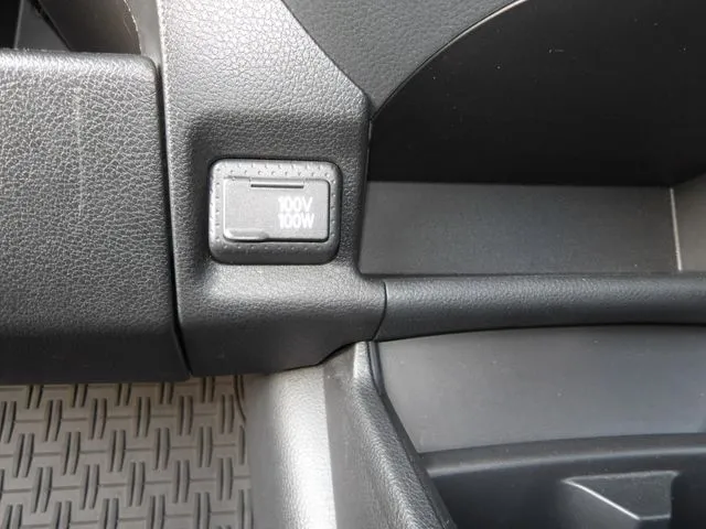 NV150 AD 2WD(ニッサン)の車両写真