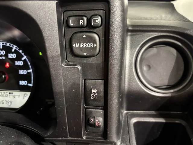 プロボックスバン 4WD(トヨタ)の車両写真