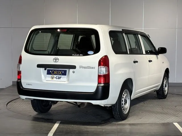 プロボックスバン 4WD(トヨタ)の車両写真