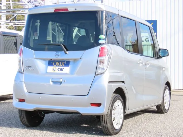 デイズ ルークス(ニッサン)の車両写真