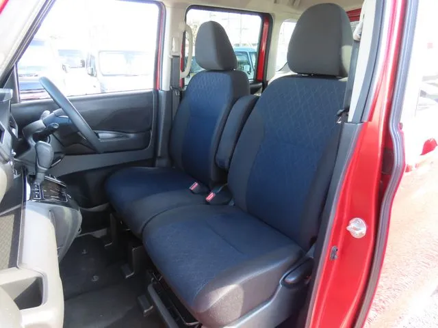 ルークス(ニッサン)の車両写真