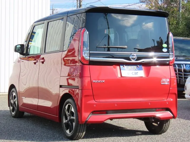 ルークス(ニッサン)の車両写真