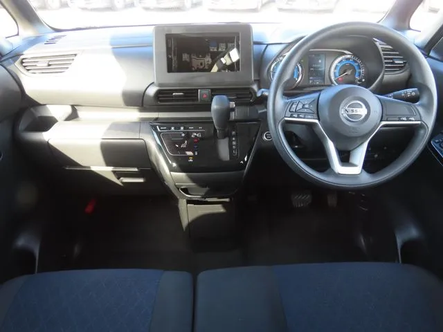 ルークス(ニッサン)の車両写真