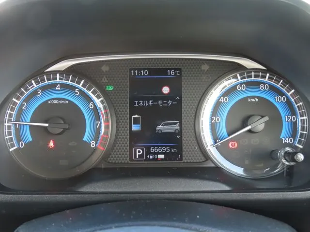 ルークス(ニッサン)の車両写真