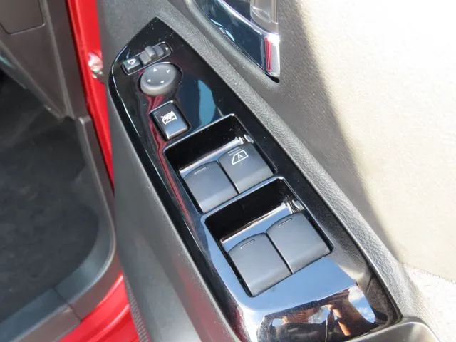 ルークス(ニッサン)の車両写真